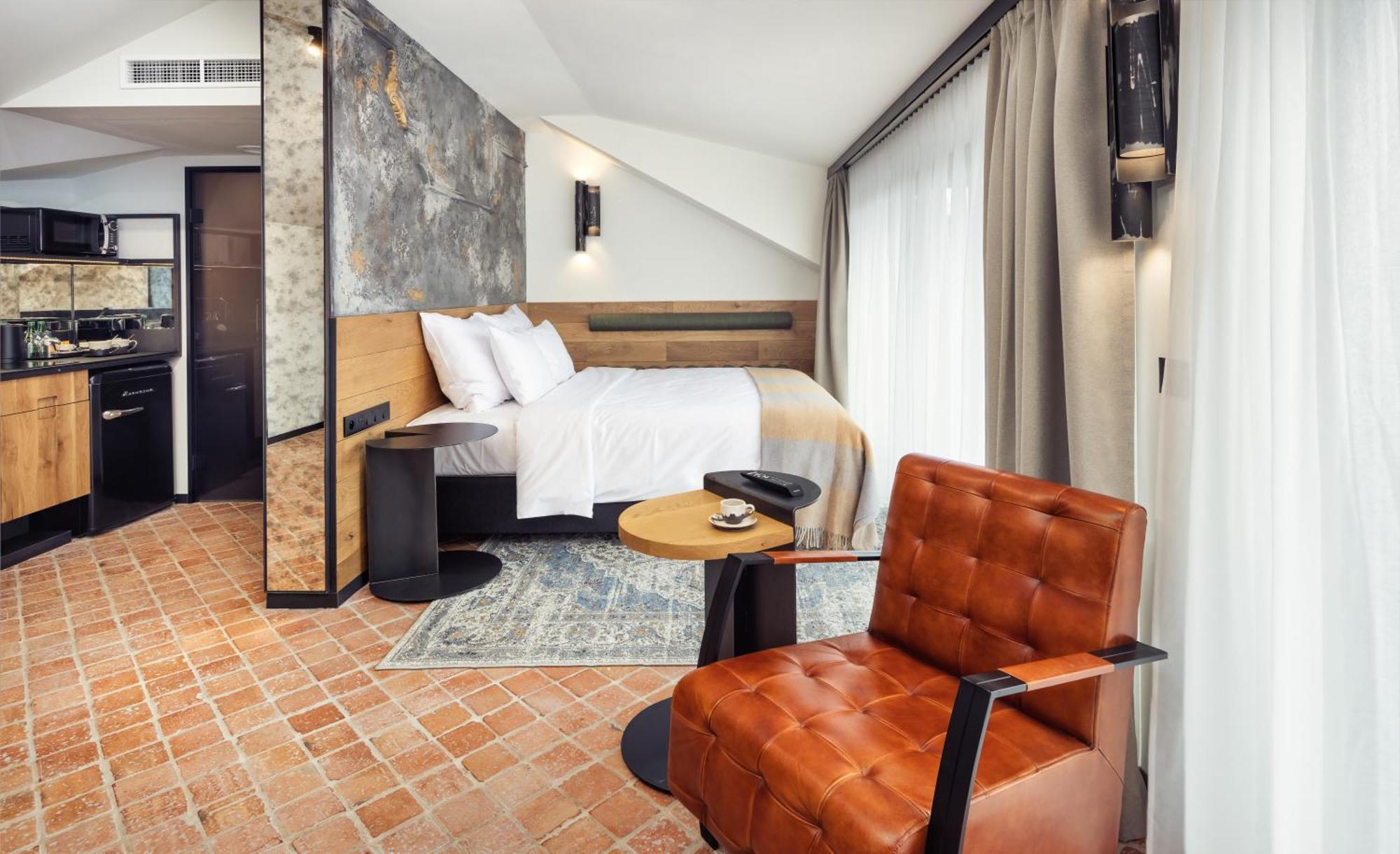 Nomadic Urban Premium Suites Краков Экстерьер фото